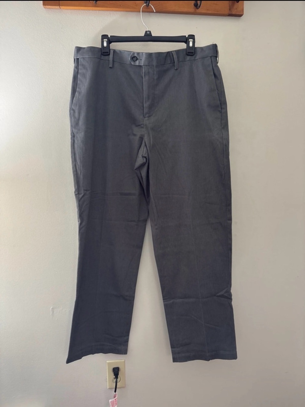 croft & barrow Men's Straight Leg Chinos in Gray